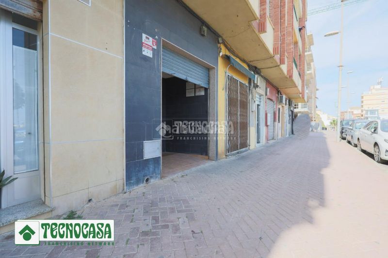 Foto d77d3ee0-13ac-4fe4-81b6-6fabbf2f3111. Local comercial  en venta en Adra