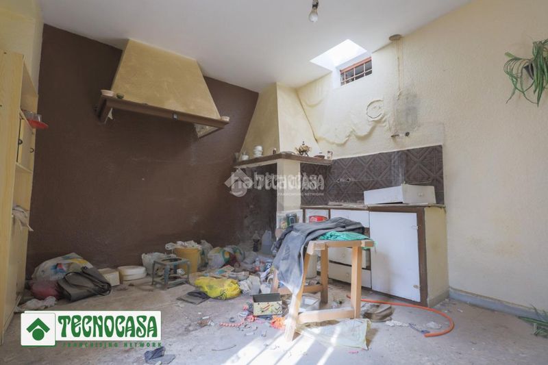 Foto 553bd907-13e3-4a7e-90ea-e8fe3edbe410. Casa aparellada a Adra