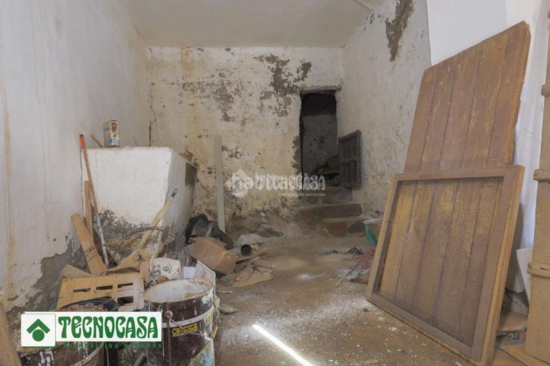Foto 95966e59-8582-47dc-bc13-214f023ce92f. Casa aparellada a Adra