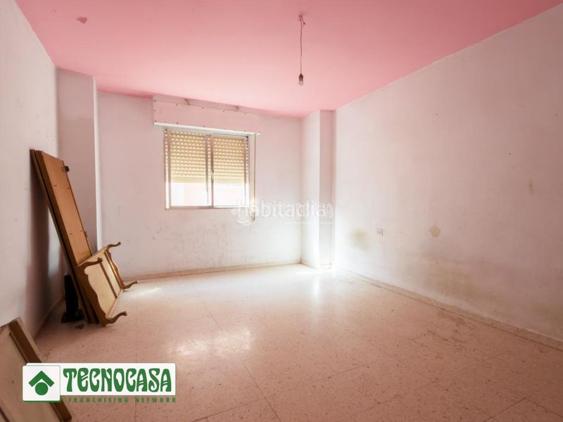 Foto 1e399c32-0b4b-4df5-abd5-46a7926d1022. Pis a Adra