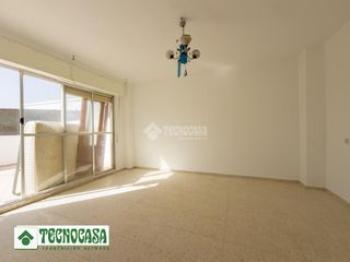 Flat in Adra. Piso en venta en adra
