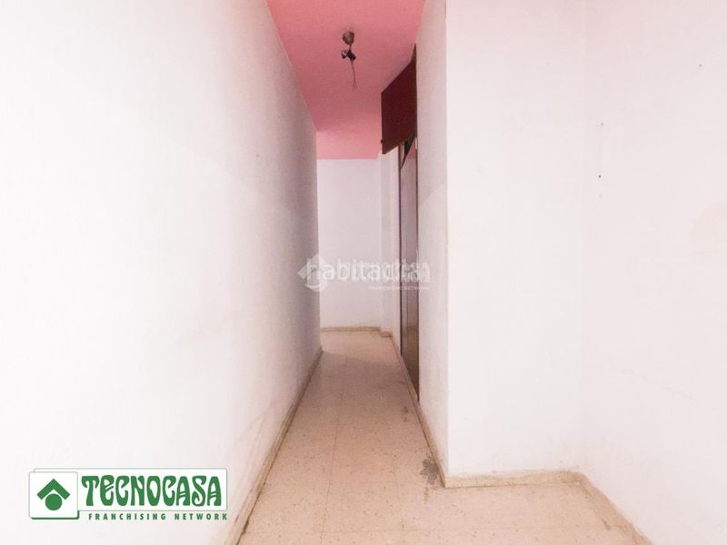 Foto fb49e5be-2ea8-49e2-9da8-37fd765d472e. Pis a Adra