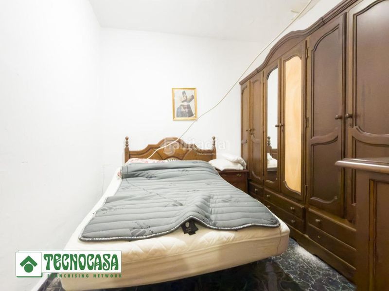 Foto 528f4aab-c194-4609-a9b5-e3460540a5bf. Casa aparellada a Adra