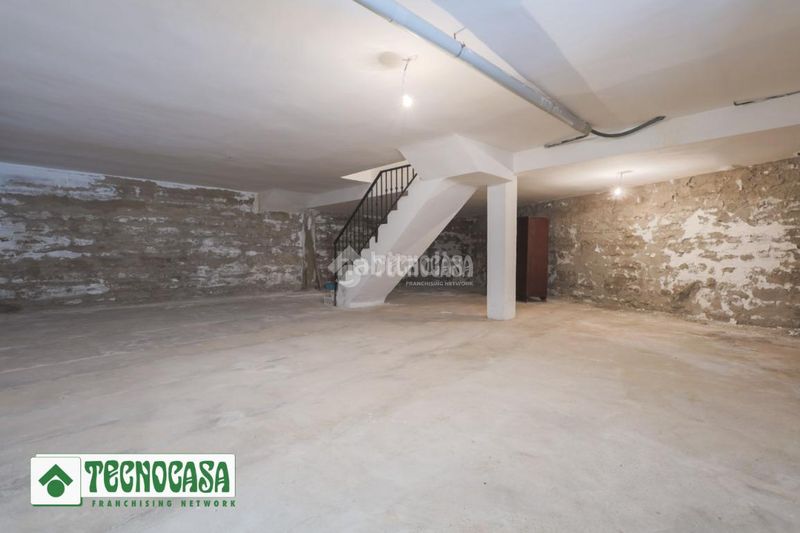 Foto 646e3d55-582a-4658-8d2d-cb5bdbab180f. Casa aparellada a Adra