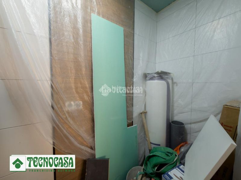 Foto e4830f00-ff0a-44af-9d9e-4fc2e7e8b4c9. Casa aparellada a Adra