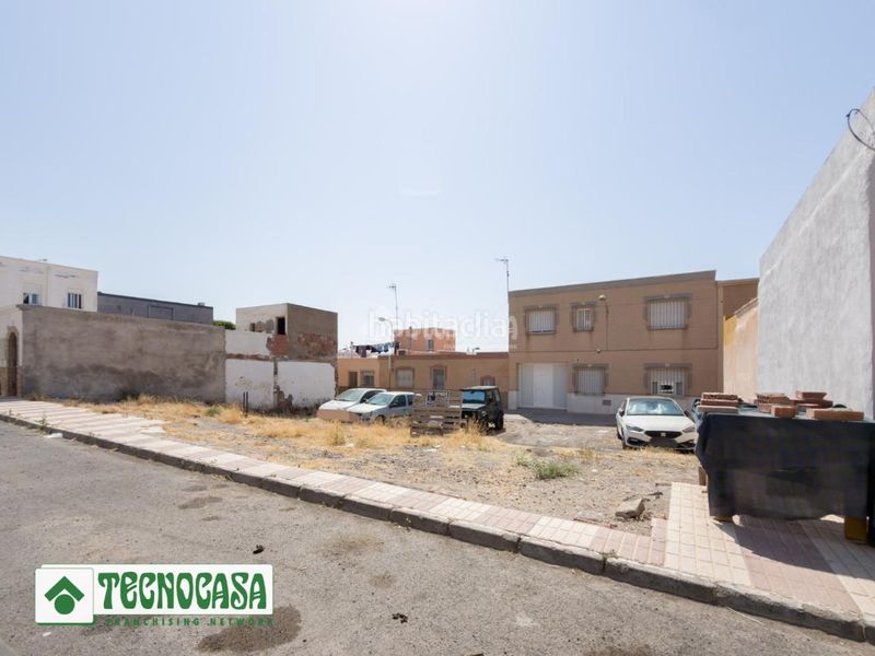 Foto 09c353f3-a7cf-492c-8a02-e682b6b2331a. Terreny residencial a Adra