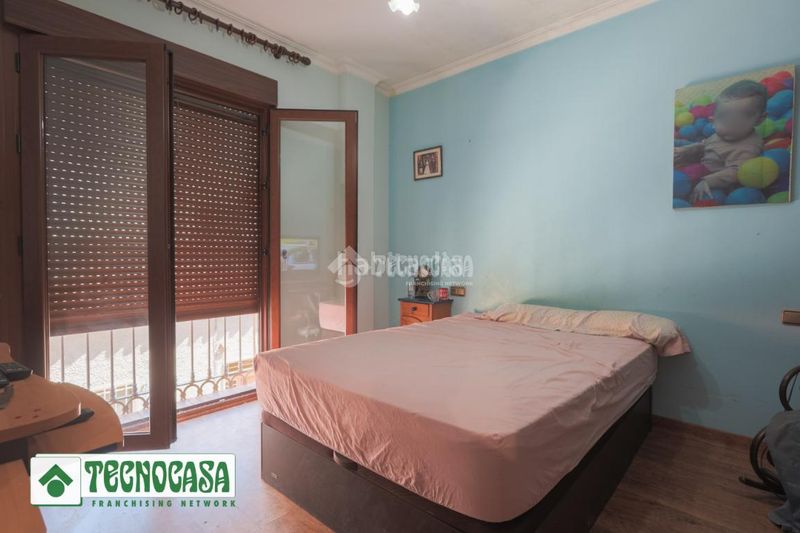 Foto 1f570855-4d57-48ae-90f7-c04ef49b1bb8. Casa amb calefacció a Adra