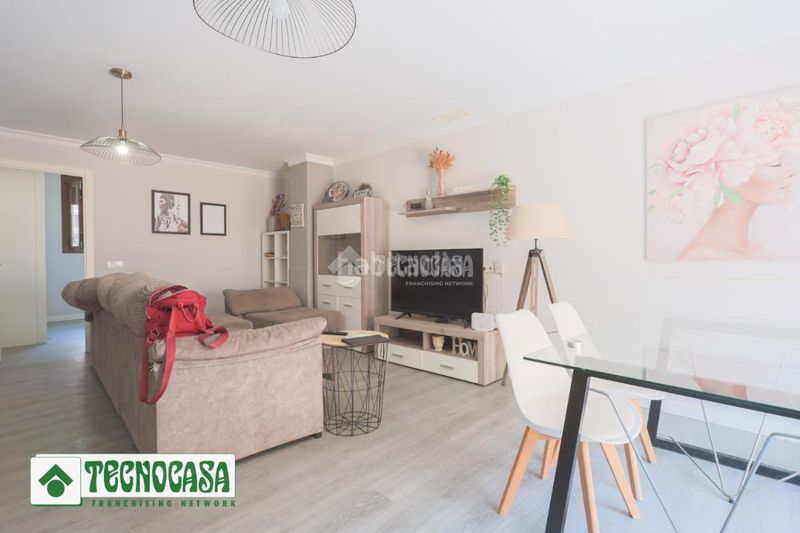 Foto 61df6505-d1fa-41b8-9204-b828f74237e3. Casa amb calefacció a Adra
