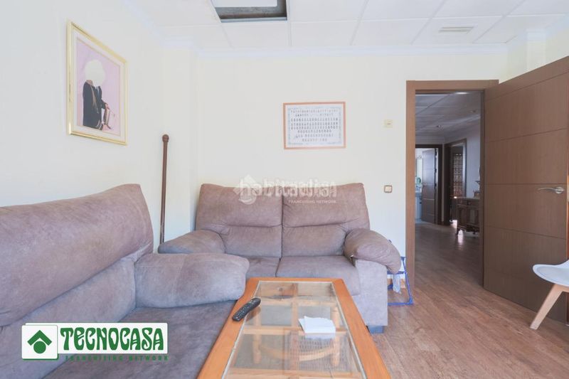 Foto b2bf6001-dc68-4ff5-b2a1-8f497e49d64d. Casa amb calefacció a Adra