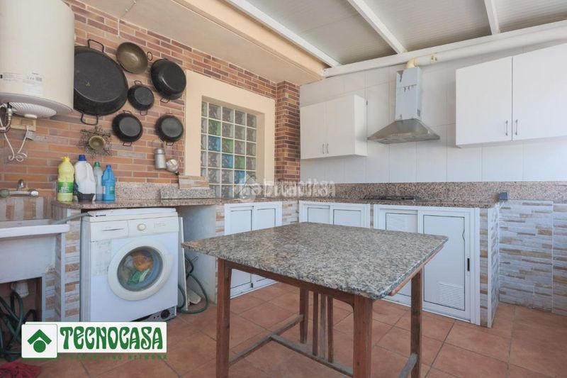 Foto becc8000-d8b5-4b47-a65e-93b6509b8ab7. Casa amb calefacció a Adra