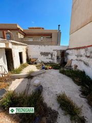 Maison jumelée à Adra. Casa en venta en adra