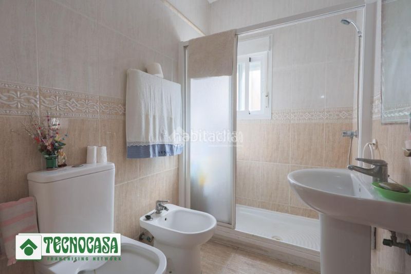 Foto c6081d04-227d-45de-aa6c-7ddbf5564cde. Casa a Adra