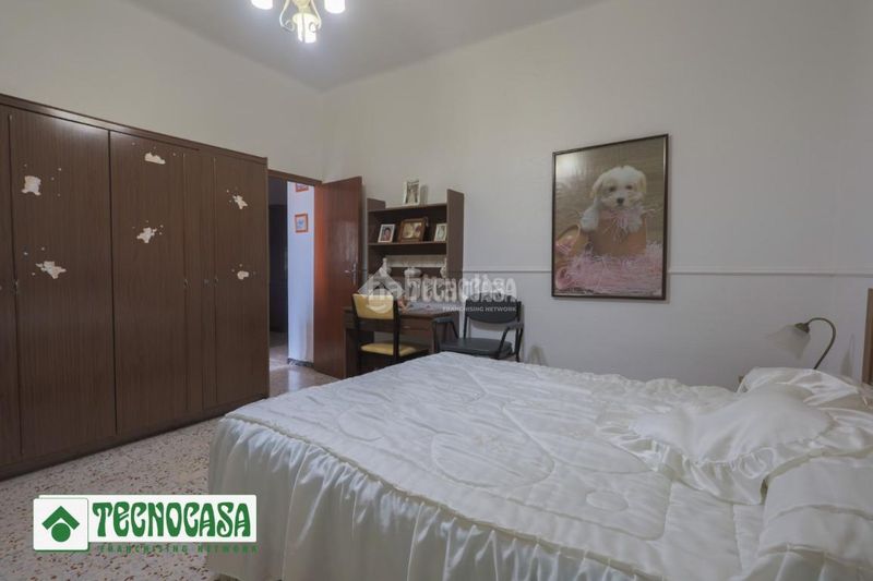 Foto 43343975-5fbe-4875-ac7b-363bd4167de0. Casa aparellada a Adra