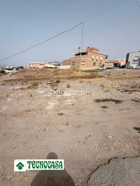 Foto 901d470f-3db1-47c8-ba0d-884a3d78da41. Terreny residencial a Adra