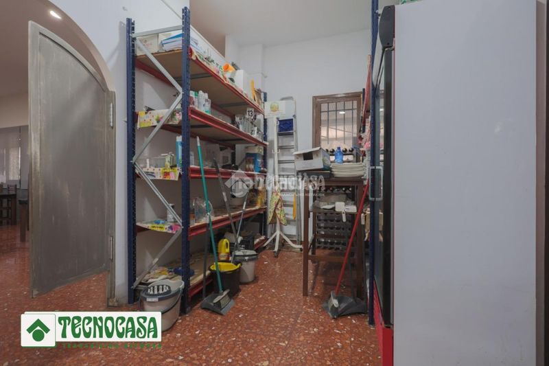 Foto cda711ab-ad2d-41d4-aafc-89c9c2860cbd. Local comercial traspaso en venta en Adra