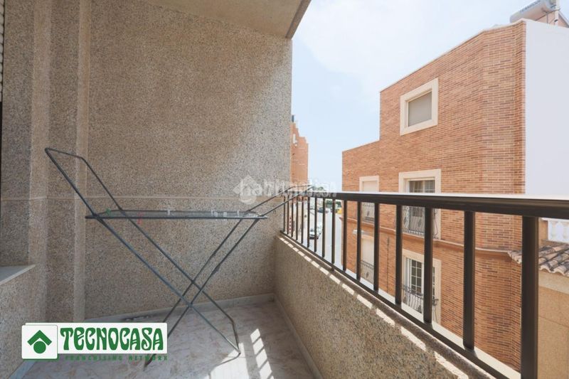 Foto 3e829065-32ed-47c0-b346-744668ace620. Pis a Adra