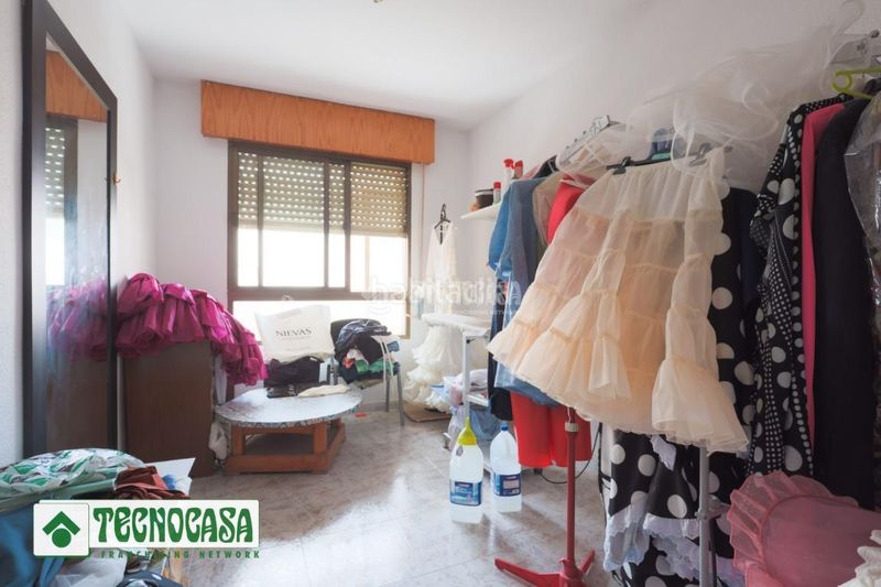Foto 90ecf830-8cd7-4aec-89e8-266153d2b587. Pis a Adra