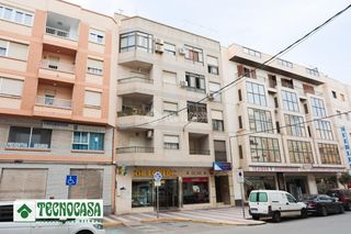 Flat in Adra. Piso en venta en adra