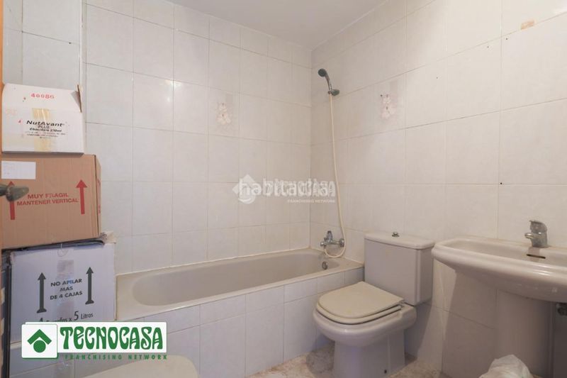 Foto f9932cfc-0e6a-446a-aab7-3ba55be43b84. Pis a Adra