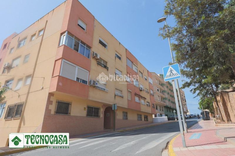 Foto 28472537-522a-4d65-bba4-2959135ce4a9. Pis a Adra