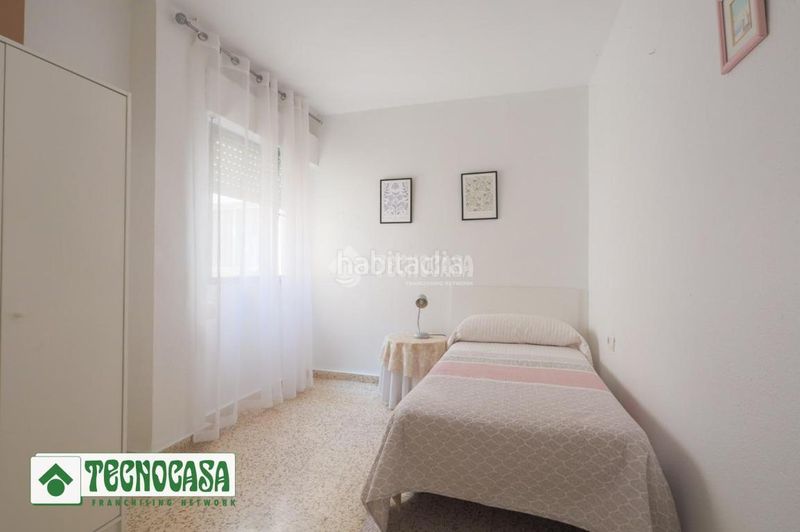 Foto 99f25e94-992e-42a8-be7b-70a3613dce66. Pis a Adra