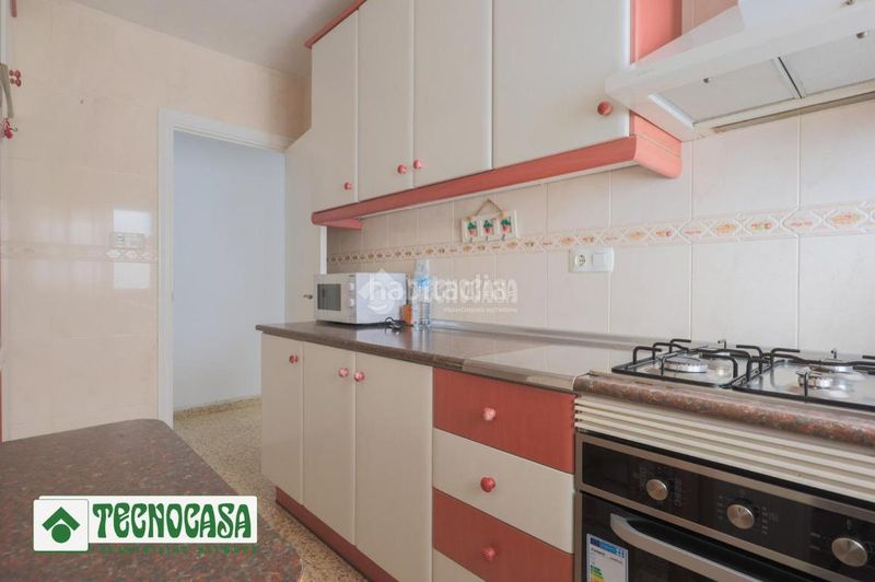 Foto f34b116b-853d-48ce-865f-b4475e802d4c. Pis a Adra