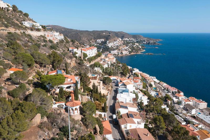 Foto eafa290f-b24d-4cba-a2c0-250c25a77706. Haus mit heizung parking pool in Puig Rom-Canyelles-Almadrava Roses