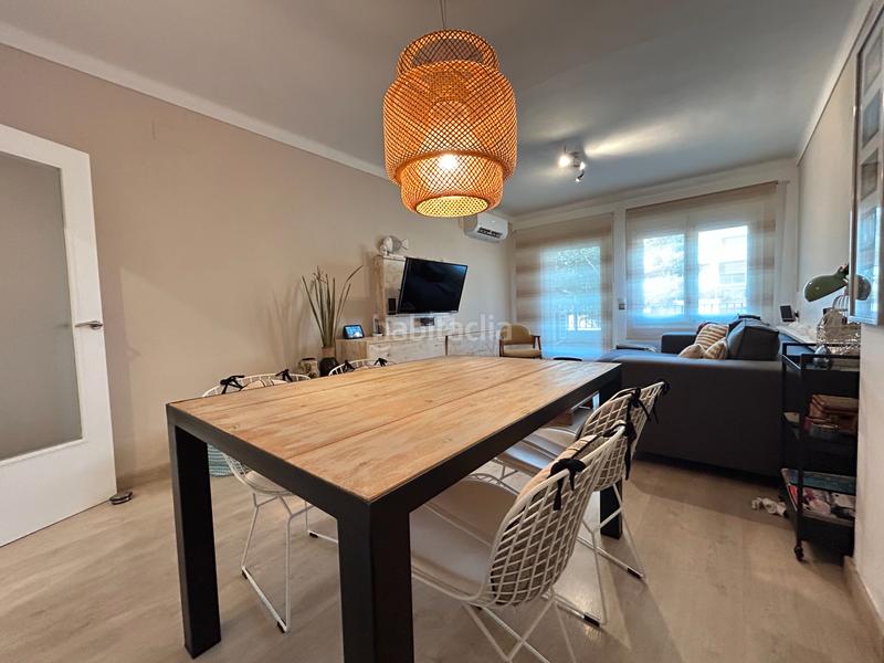 Foto 230f4c11-866b-4394-950f-3cc8cb75f6ec. Appartement avec chauffage parking dans Centre Roses