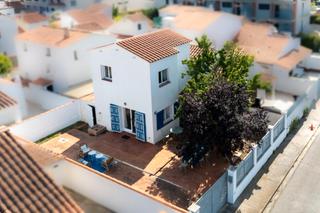 Casa adossada  Avinguda port estaca. Bonita casa adosada en santa margarita