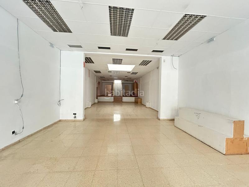 Foto 9f0ee423-c631-468c-876b-2496078e6561. Alquiler local comercial en carrer lasauca 17 amplio local comercial en alquiler en Figueres