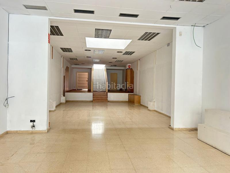 Foto 8e18452c-e48a-4049-b2f3-ff532c29a12c. Lloguer local comercial a carrer lasauca 17 a Centre Figueres