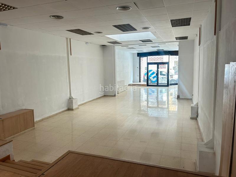 Foto ae0aaace-0a19-4039-8768-b4e6dbe8e117. Location local commercial dans carrer lasauca 17 dans Figueres