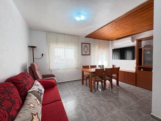 Apartament  Carrer joan maragall. Acogedor apartamento en planta baja en el centro de roses