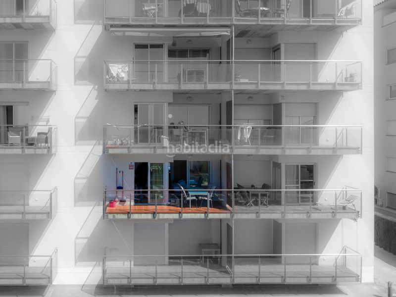 Foto d4ece218-2e0d-49e7-9d78-046dd7c55635. Apartament amb aparcament piscina a Santa Margarida Roses