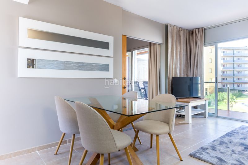 Foto dfecbfc9-b441-4f11-be9d-4ec869b88d2d. Apartament amb aparcament piscina a Santa Margarida Roses