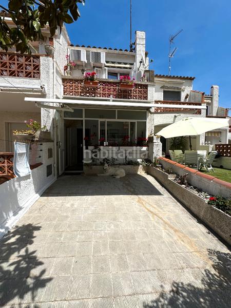 Foto bd8d979b-854a-4826-91ea-fb23ec1c0f1d. Casa a schiera con parcheggio piscina in Puig Rom-Canyelles-Almadrava Roses