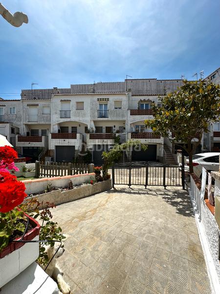 Foto d03cbea6-9feb-4f17-bc52-611717e8f9ba. Casa a schiera con parcheggio piscina in Puig Rom-Canyelles-Almadrava Roses