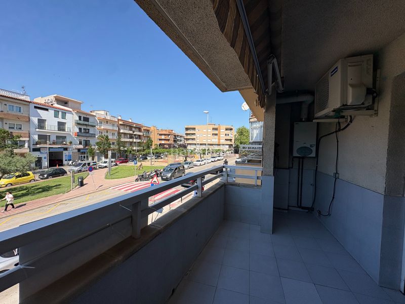 Foto e1bcecb7-6cce-417c-93e9-a7ff2ae9929c. Apartament a Centre Roses