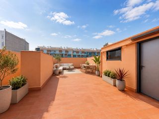 Appartement  Gran via de pau casals. Acogedor apartamento situado en excelente ubicación en roses