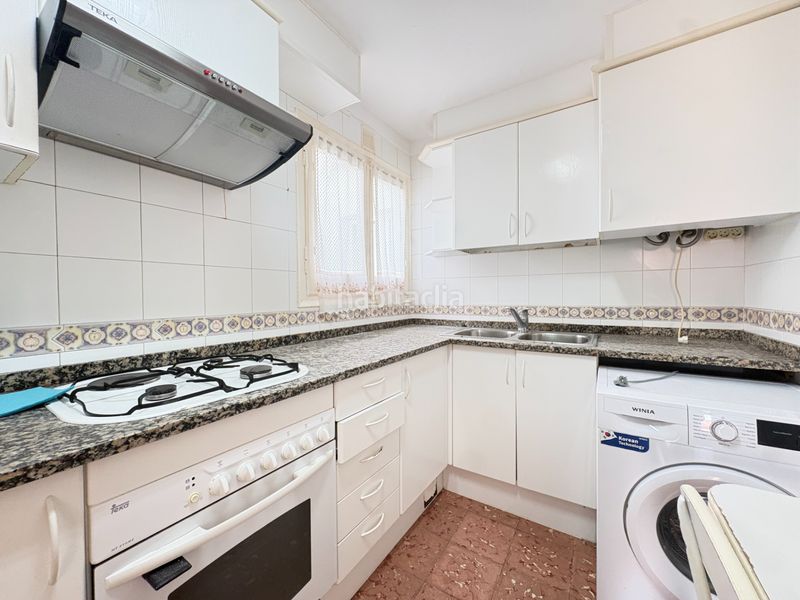 Foto 050ff402-02c8-47a8-b254-c1d62bcb6859. Apartament a Centre Roses