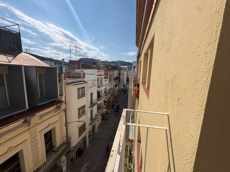 Foto f9322130-a863-4b18-a435-f6b90a7a4bcb. Apartament a Centre Roses