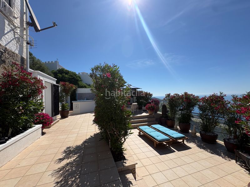 Foto e5fa92db-49da-4366-94ae-3ede77261dff. Casa amb xemeneia calefacció aparcament piscina a Roses