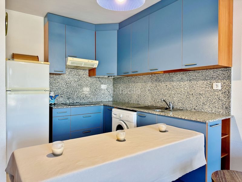 Foto f0f394d1-72e1-4164-8c31-2e1f9dda101f. Apartament amb piscina a Santa Margarida Roses