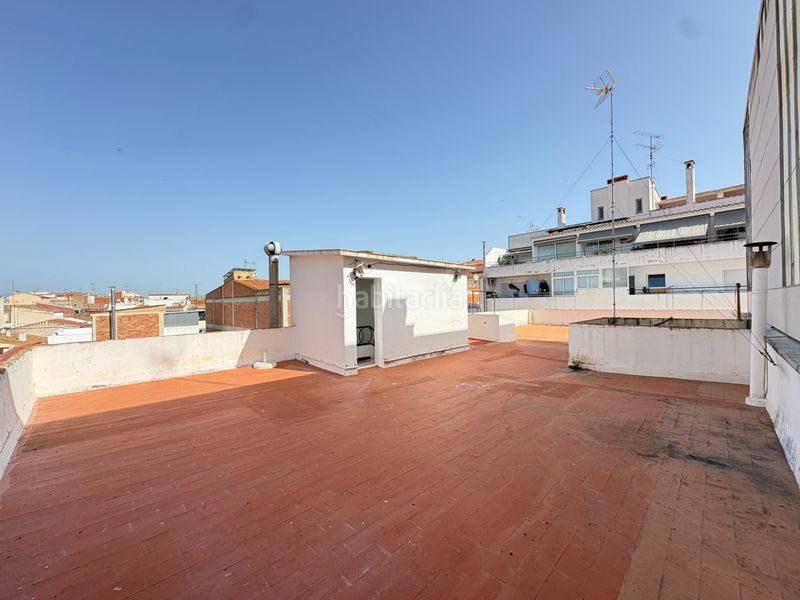 Foto e96d7994-ef95-43d4-9b71-5d33969a6c37. Casa amb aparcament a Centre Roses