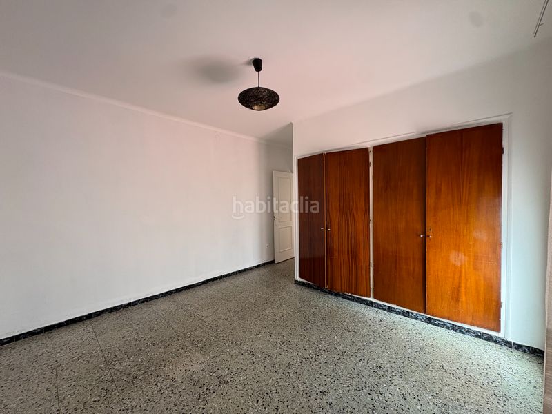 Foto fa4e7eaa-ebde-49c9-9dc2-a840997ef32d. Casa amb aparcament a Centre Roses