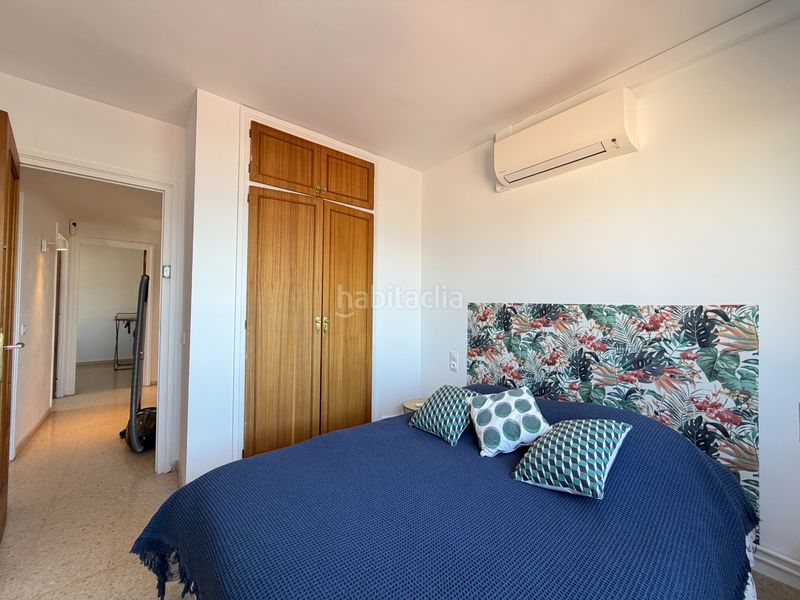 Foto c11eaca4-ff67-446d-945f-3531f8028498. Apartament amb xemeneia calefacció aparcament a Centre Roses