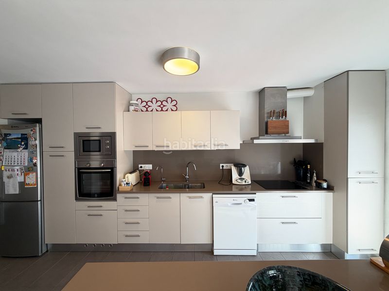 Foto 10ffae58-2579-436e-bb1f-eb99a91f5c12. Apartament amb calefacció aparcament a Centre Roses