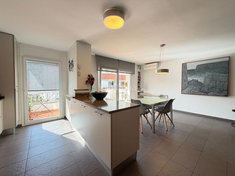 Foto af4f4cc2-700f-47b8-9bd2-24e3d3eed5e0. Apartament amb calefacció aparcament a Centre Roses