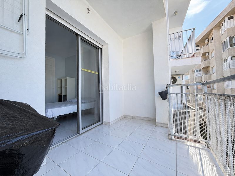 Foto 3f3bfab8-a747-422d-b3ac-e4d1fcf2eb51. Apartament a Centre Roses
