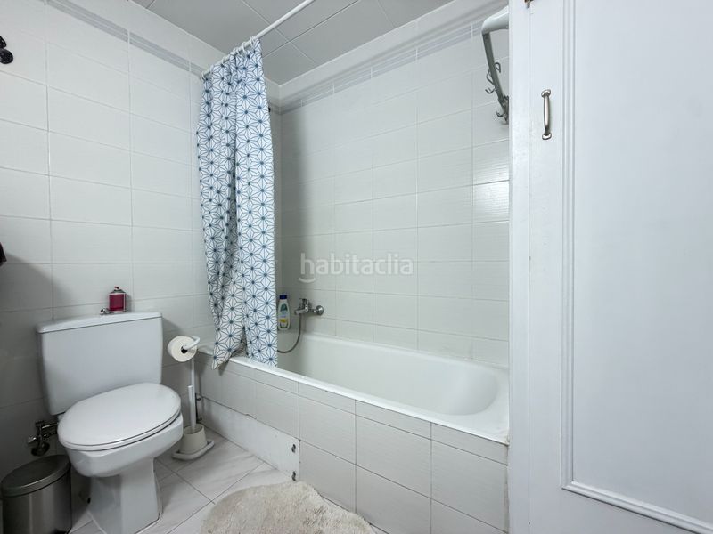 Foto 4552c173-d282-469e-8306-155ebb7b5604. Apartament a Centre Roses